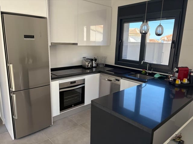 2 makuuhuone Huvila myytävänä paikassa Ciudad Quesada, Rojales mukana uima-altaan - 340 000 € (Ref: 9008119)