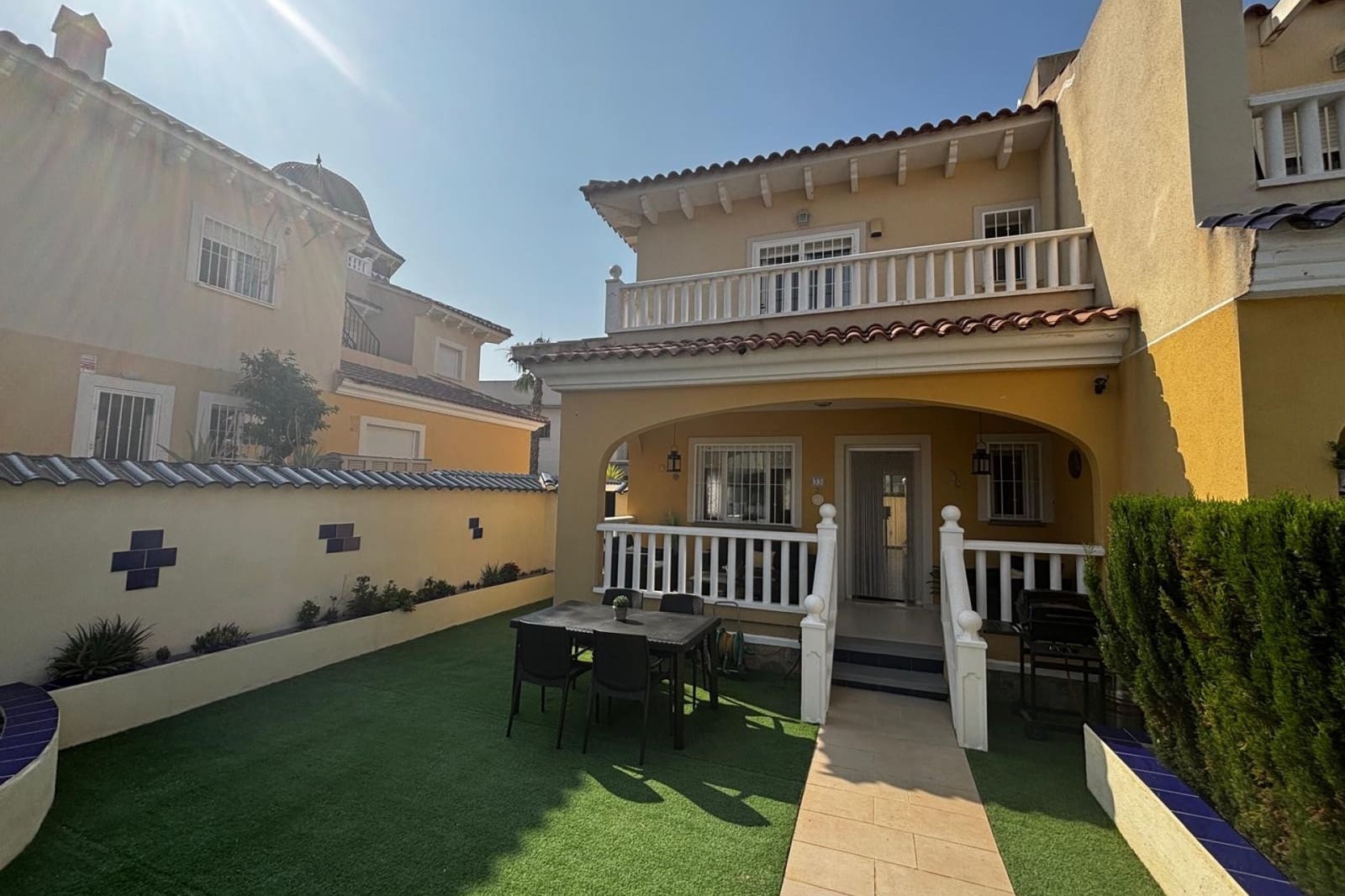 2 soverom Hus til salgs i Ciudad Quesada med svømmebasseng - € 225 000 (Ref: 9034618)