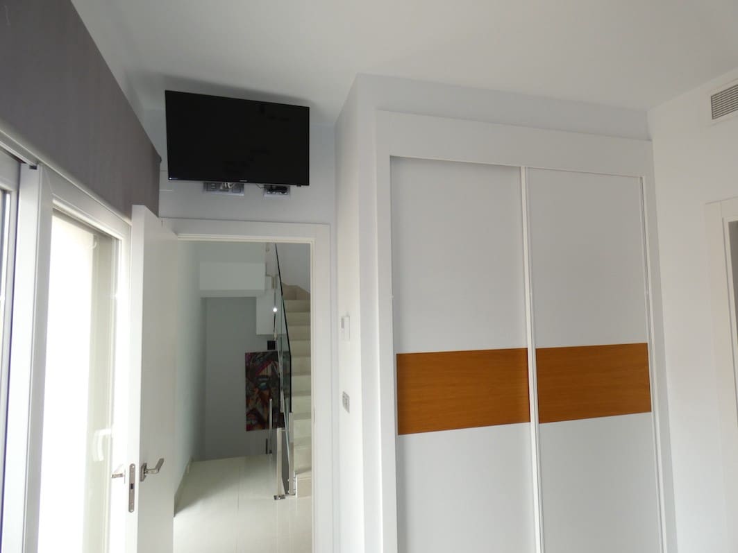 3 bedroom Villa for sale in Ciudad Quesada with pool garage - € 399,999 (Ref: 9058545)