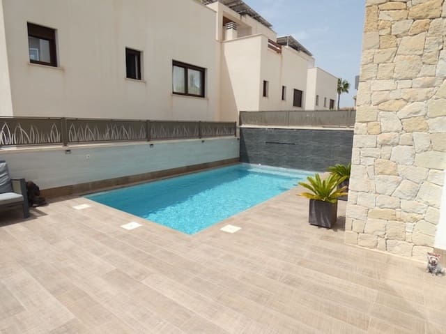 3 Zimmer Villa zu verkaufen in Ciudad Quesada, Rojales mit Pool Garage - 399.999 € (Ref: 9058545)
