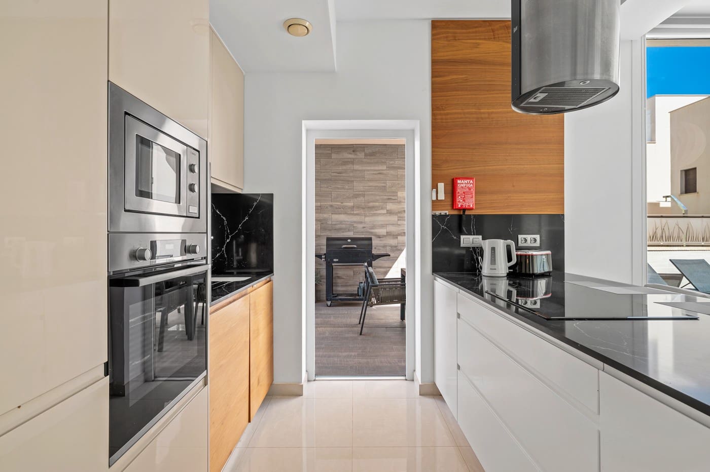 Chalet de 3 habitaciones en Ciudad Quesada en venta con piscina garaje - 399.999 € (Ref: 9058545)