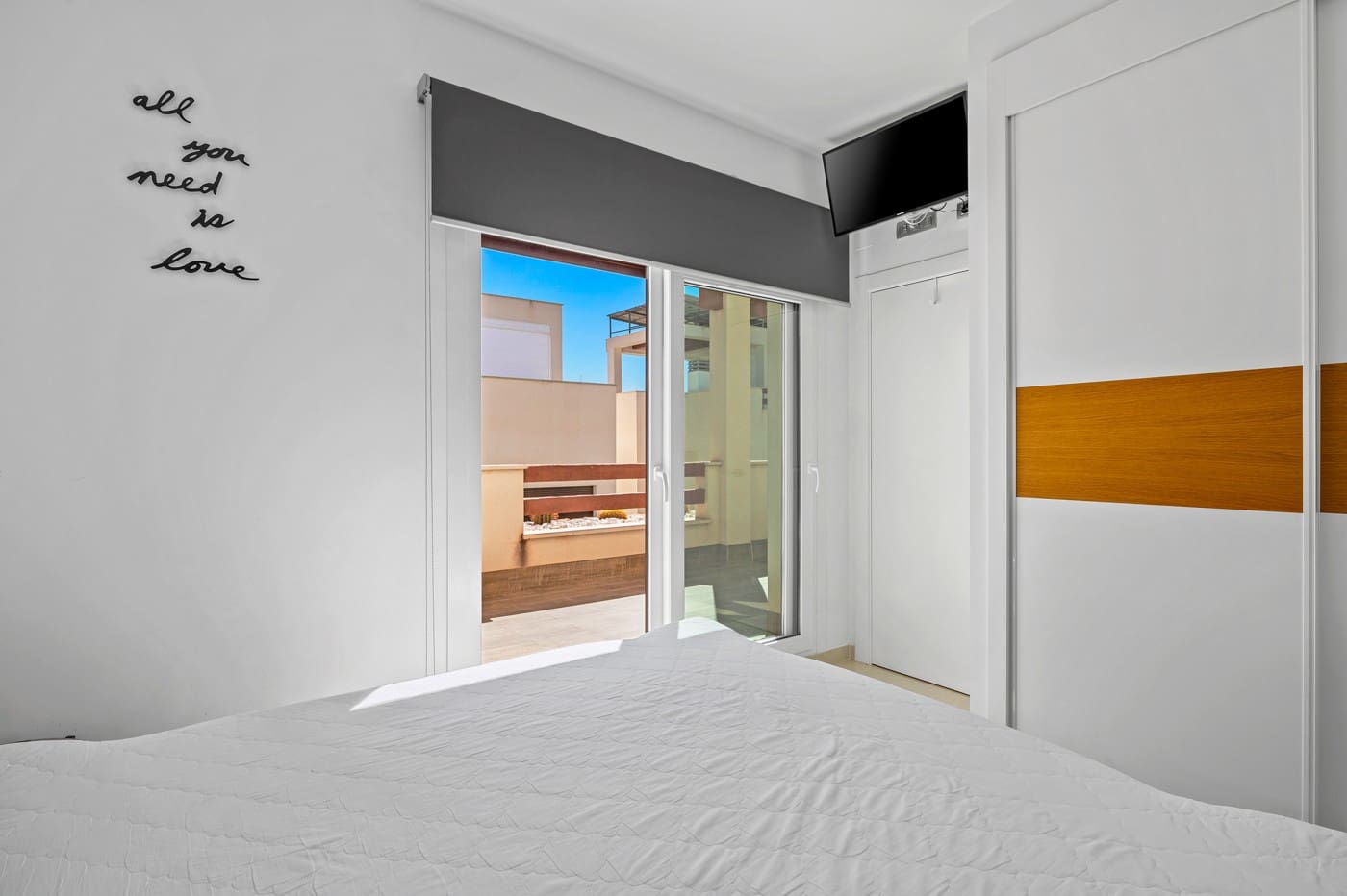 Chalet de 3 habitaciones en Ciudad Quesada en venta con piscina garaje - 399.999 € (Ref: 9058545)