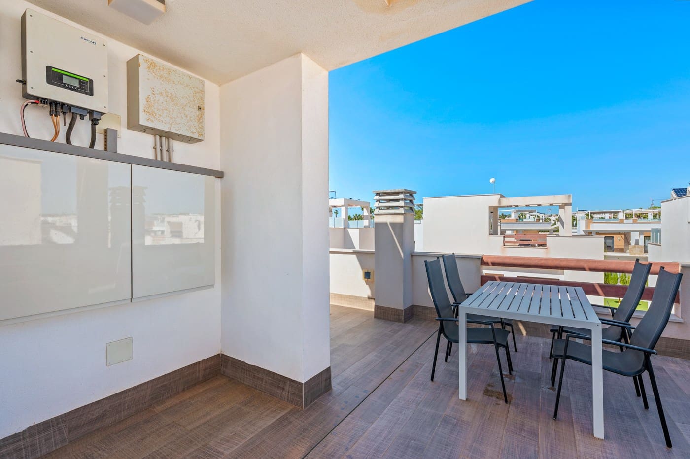 Chalet de 3 habitaciones en Ciudad Quesada en venta con piscina garaje - 399.999 € (Ref: 9058545)