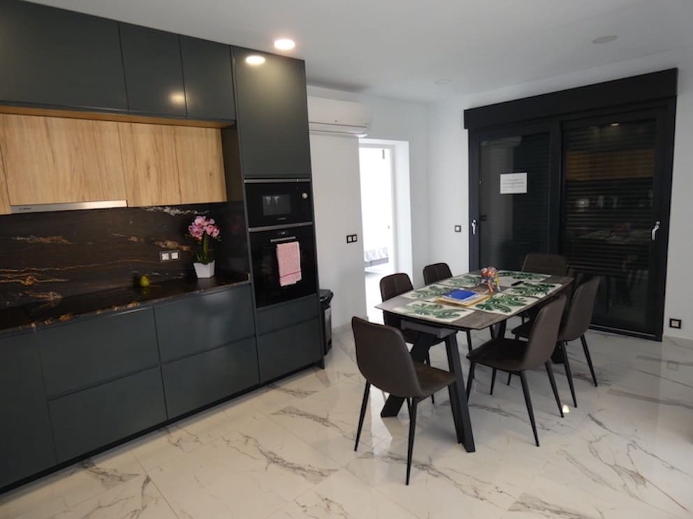 4 bedroom Villa for sale in Ciudad Quesada with pool garage - € 699,900 (Ref: 9076822)