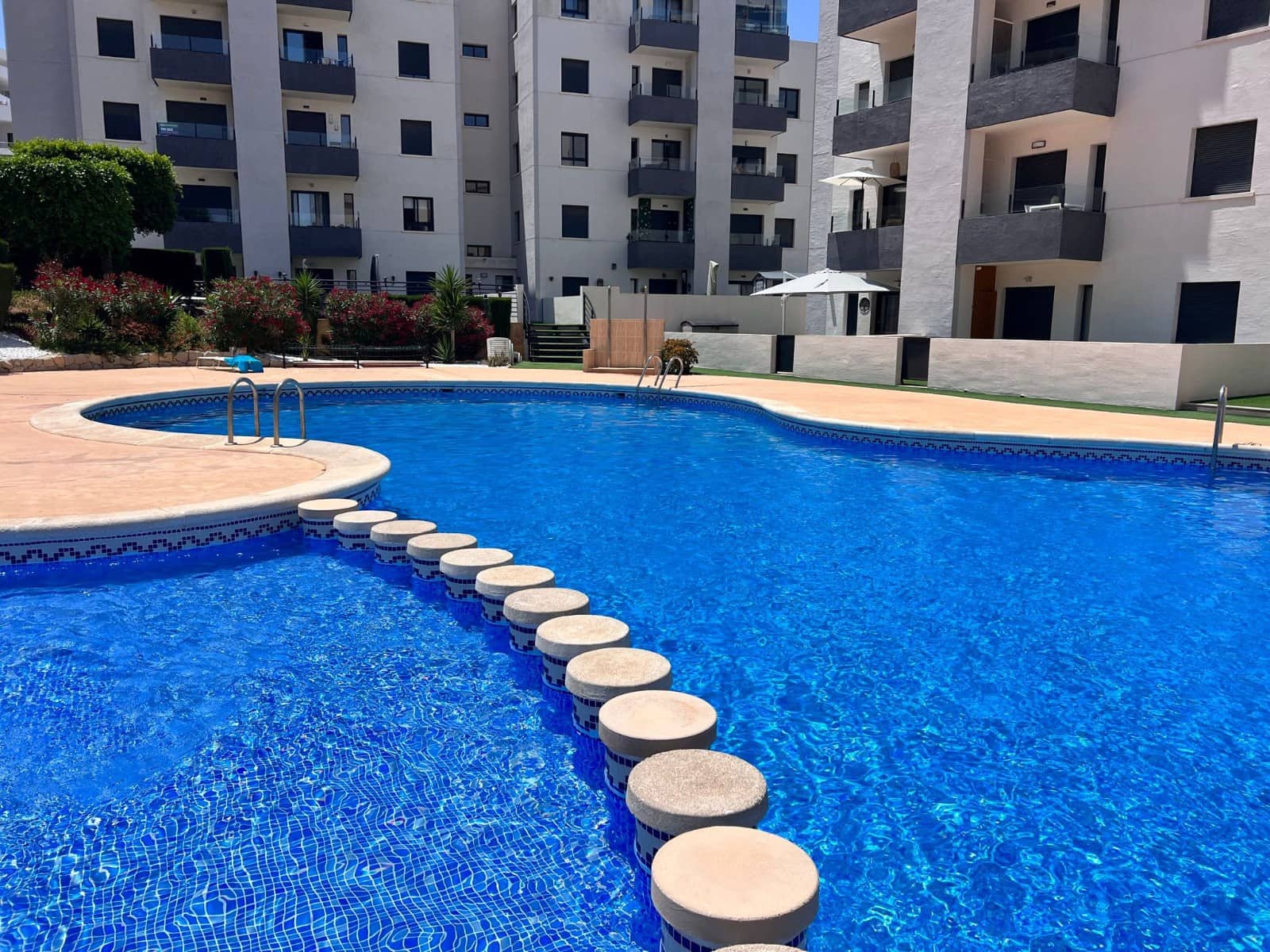 2 soveværelse Lejlighed til salg i San Miguel de Salinas med swimmingpool - € 242.500 (Ref: 9109022)