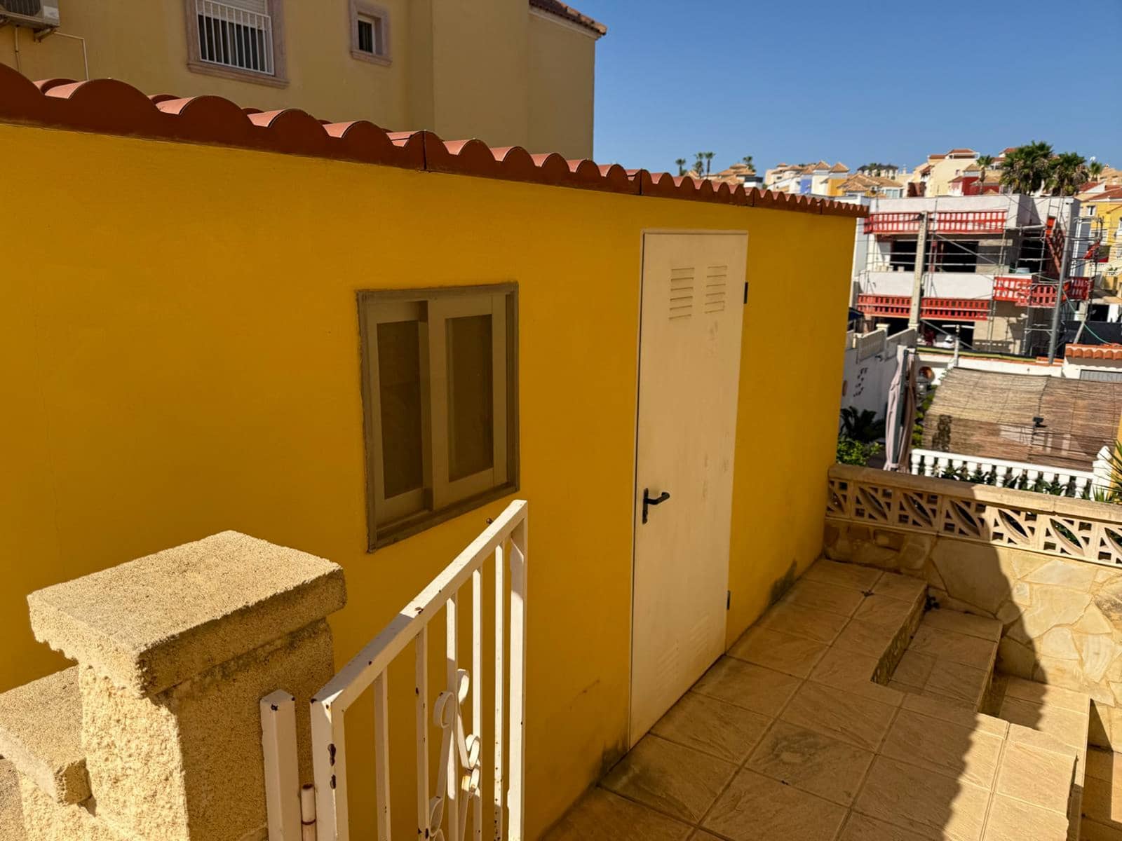 4 bedroom Apartment for sale in Villamartin - € 189,999 (Ref: 9137189)