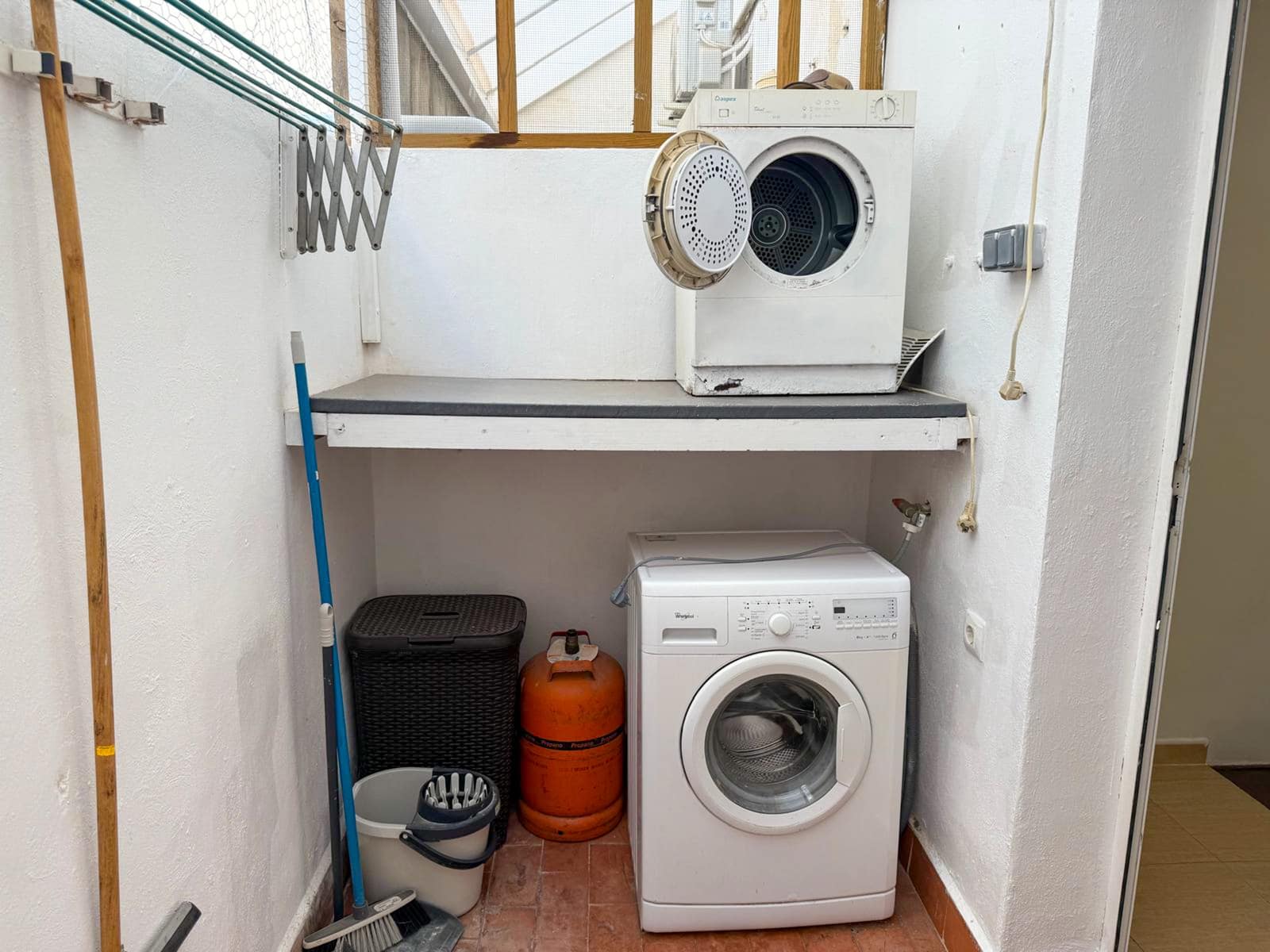 4 bedroom Apartment for sale in Villamartin - € 189,999 (Ref: 9137189)