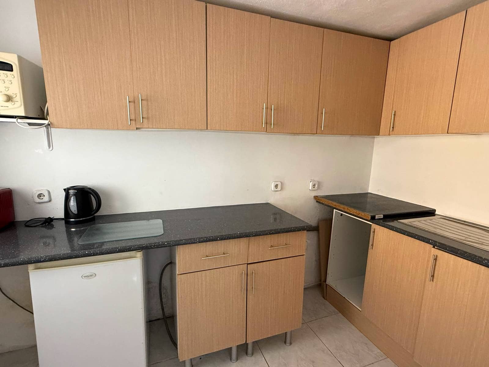 4 bedroom Apartment for sale in Villamartin - € 189,999 (Ref: 9137189)