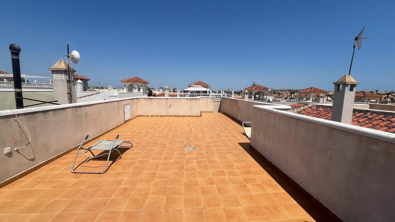 3 quarto Moradia para venda em Algorfa com piscina - 207 000 € (Ref: 9163801)