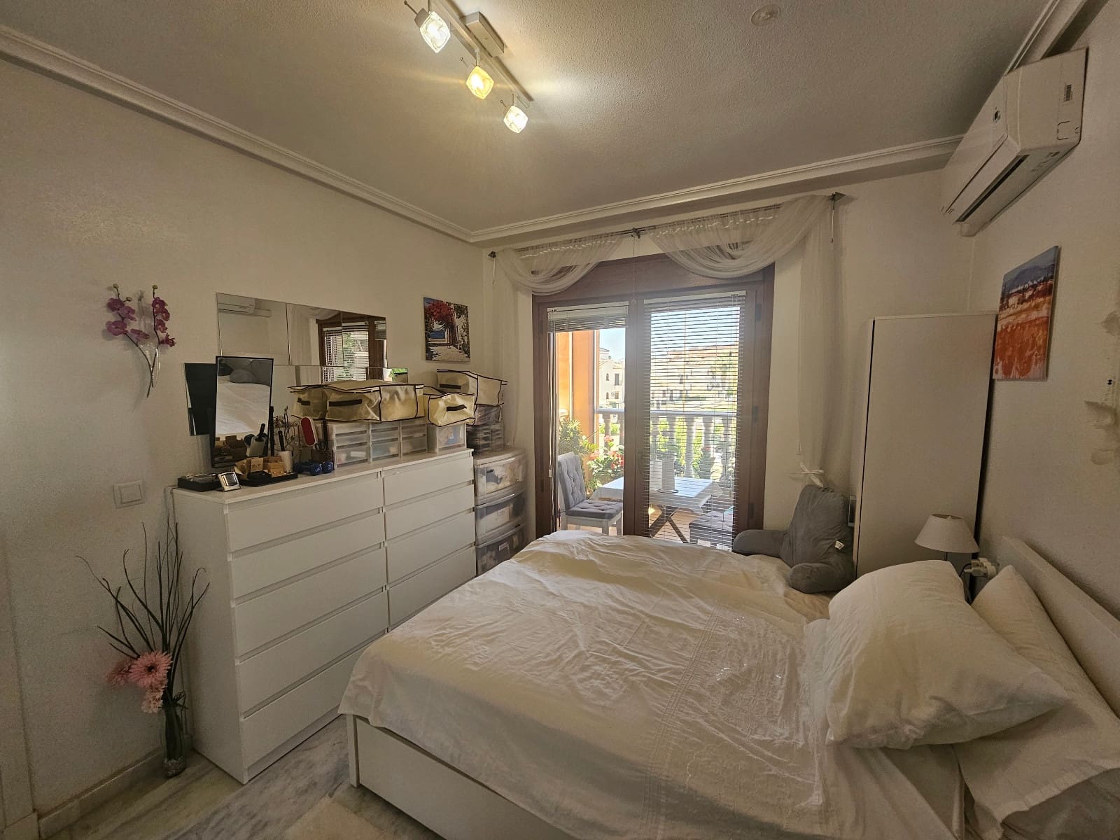 2 bedroom Apartment for sale in Villamartin with pool - € 179,999 (Ref: 9192411)