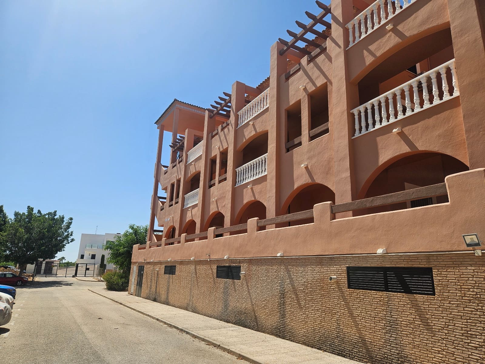 2 bedroom Apartment for sale in Villamartin with pool - € 179,999 (Ref: 9192411)