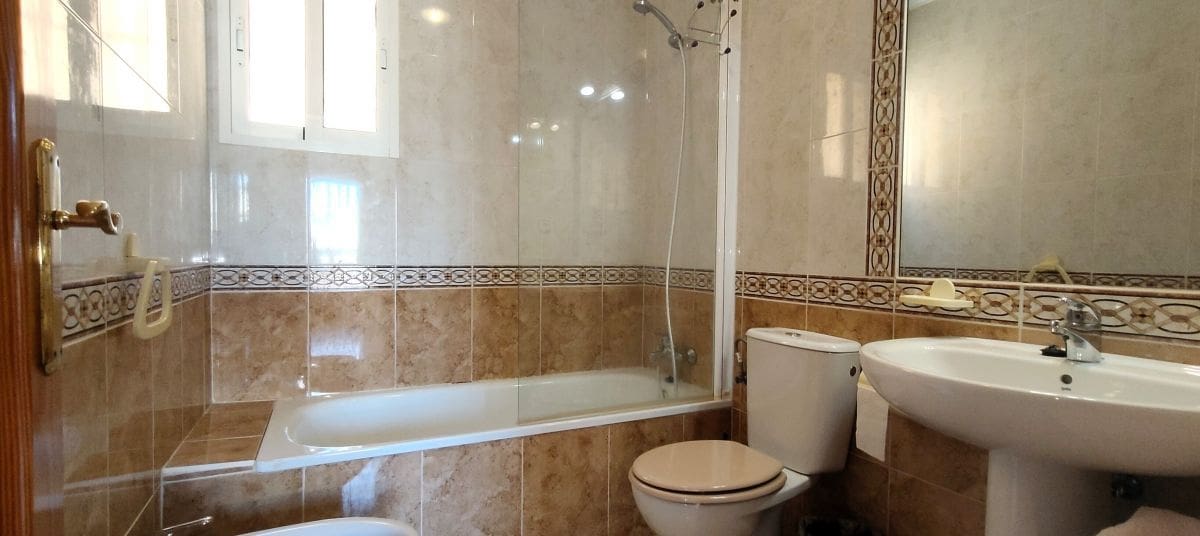 3 sovrum Hus till salu i Cabo Roig med pool - 234 900 € (Ref: 9198473)