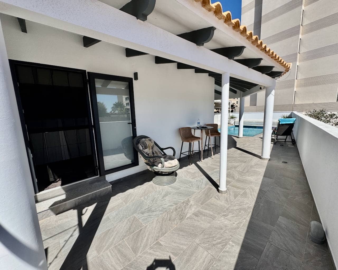 3 bedroom Villa for sale in Punta Prima with pool - € 750,000 (Ref: 9226697)