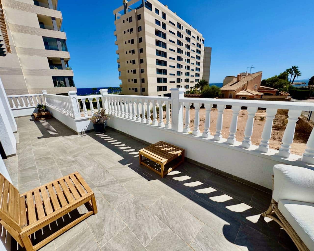 3 bedroom Villa for sale in Punta Prima with pool - € 750,000 (Ref: 9226697)