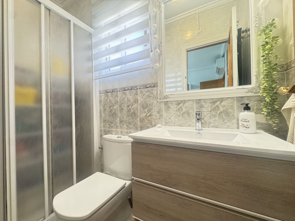 4 sypialnia Willa na sprzedaż w Villamartin z basenem - 379 000 € (Ref: 9285103)