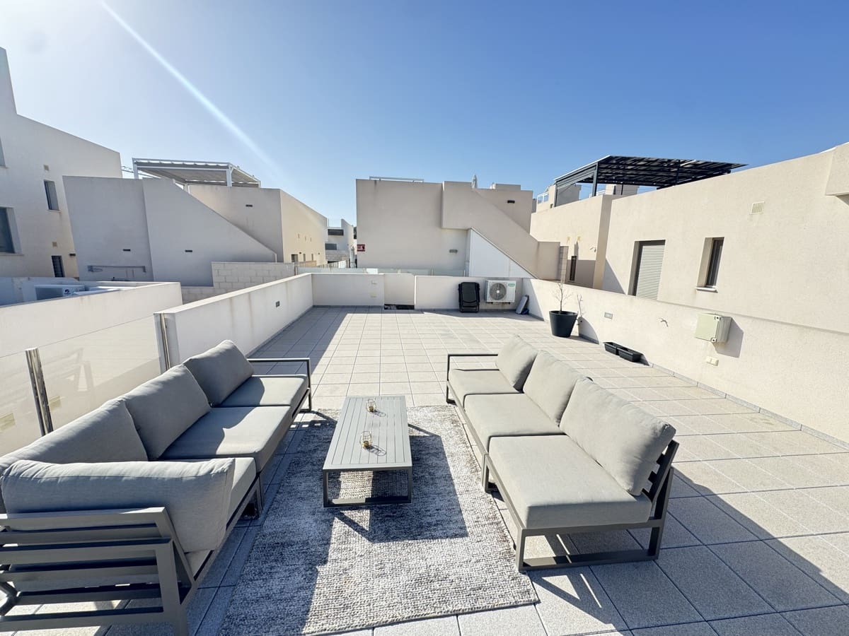 3 sypialnia Willa na sprzedaż w Villamartin z basenem - 369 950 € (Ref: 9317752)