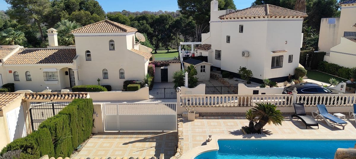 3 soveværelse Villa til salg i Las Ramblas Golf med swimmingpool - € 465.000 (Ref: 9347138)