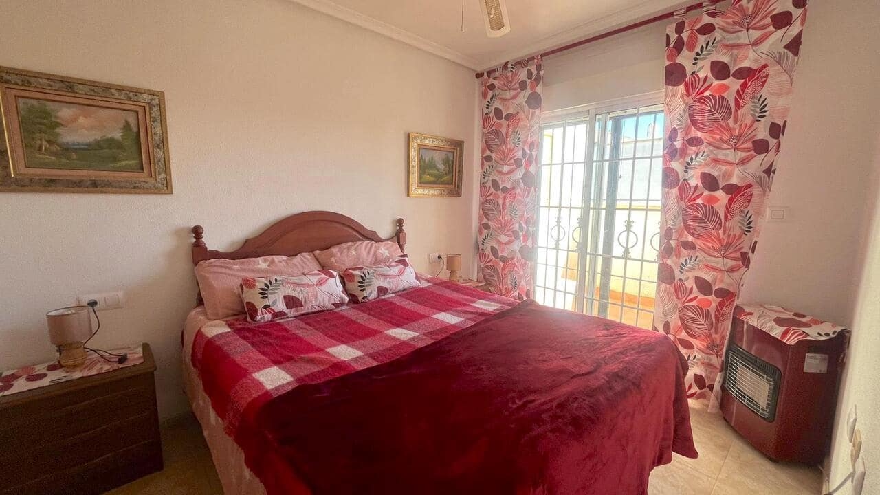 3 bedroom Townhouse for sale in Torrevieja with pool - € 215,000 (Ref: 9371969)