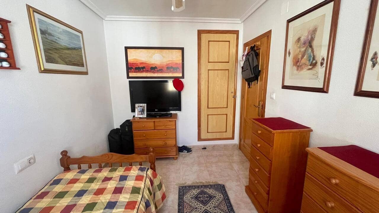 3 bedroom Townhouse for sale in Torrevieja with pool - € 215,000 (Ref: 9371969)