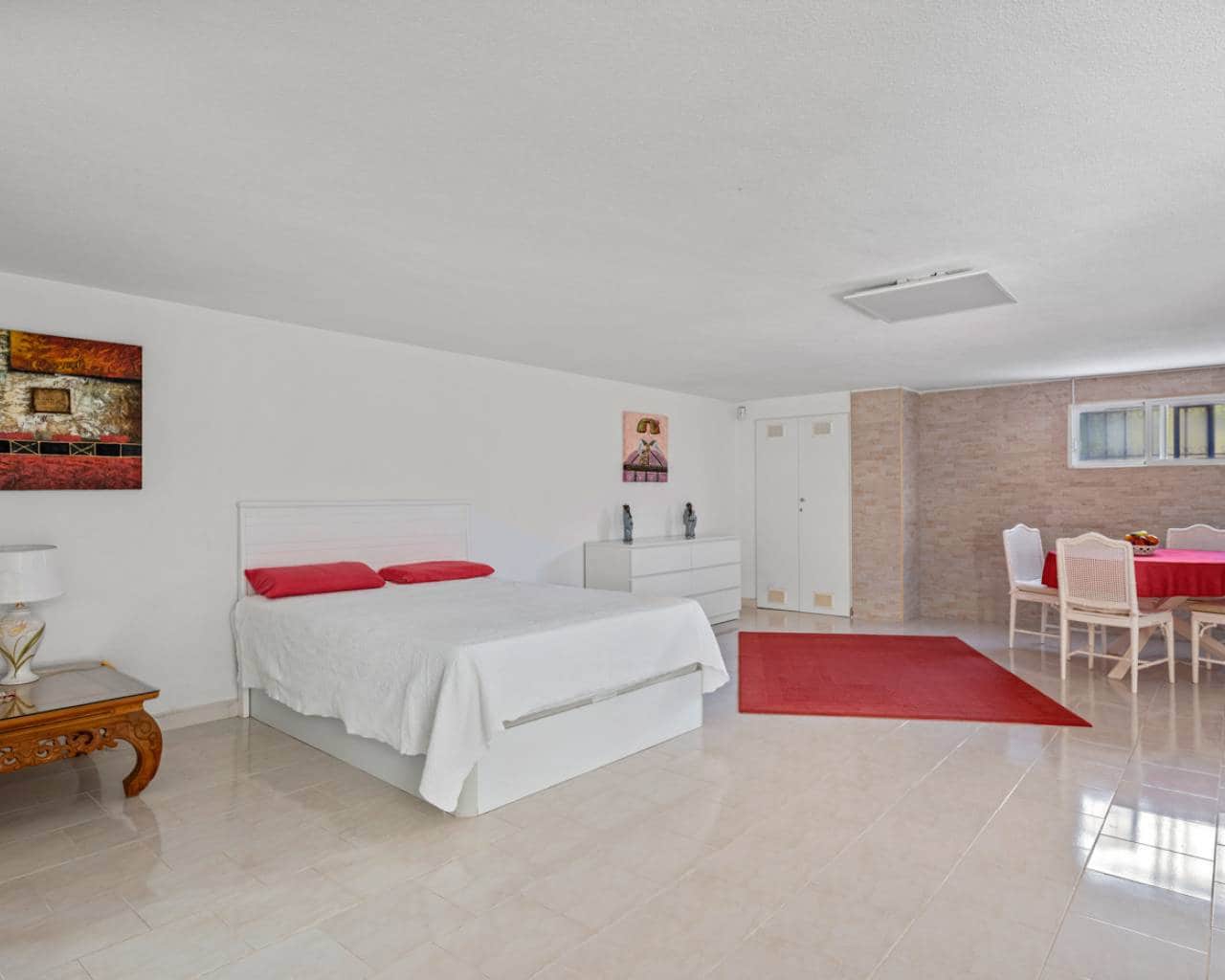 4 bedroom Villa for sale in Ciudad Quesada with pool - € 850,000 (Ref: 9385438)