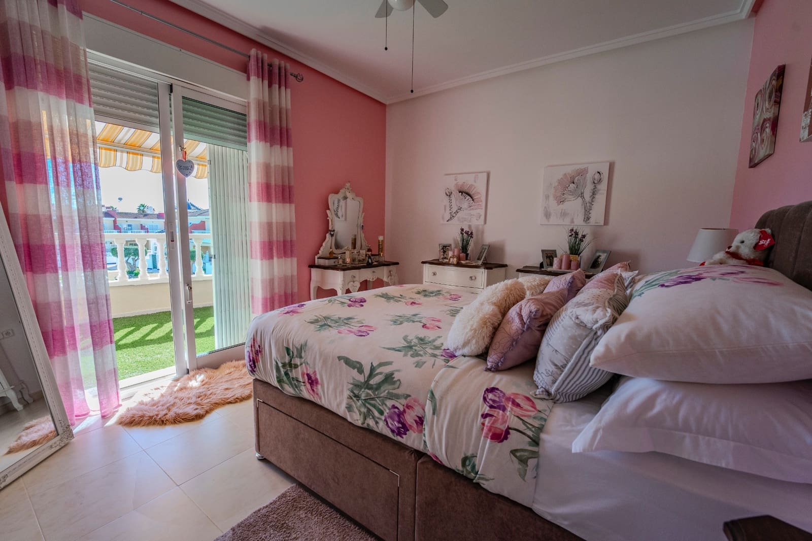 3 slaapkamer Huis te koop in Ciudad Quesada met zwembad - € 235.000 (Ref: 9395897)