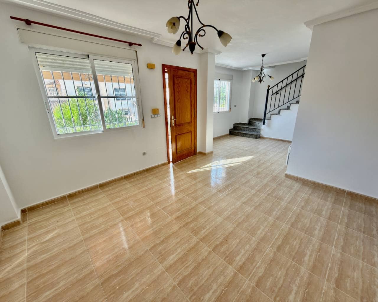 3 soverom Villa til salgs i Lo Crispin med svømmebasseng - € 170 000 (Ref: 9406511)