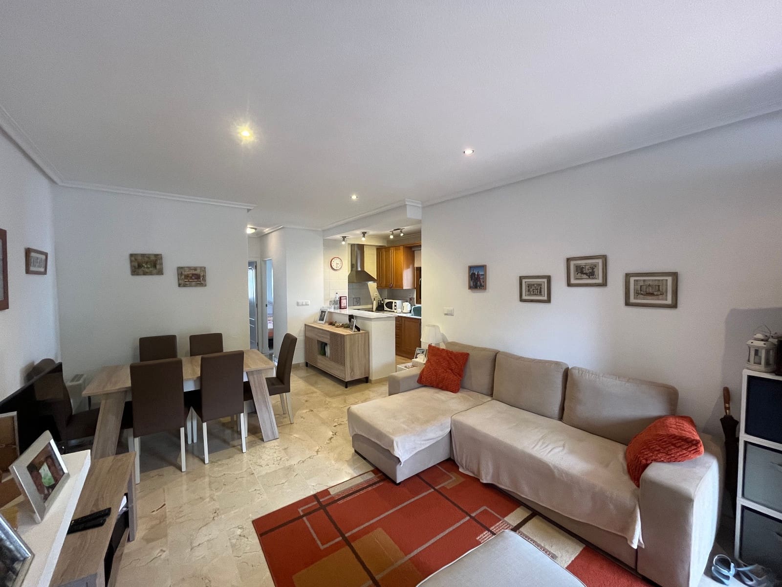 2 bedroom Apartment for sale in Villamartin with pool - € 199,995 (Ref: 9406514)