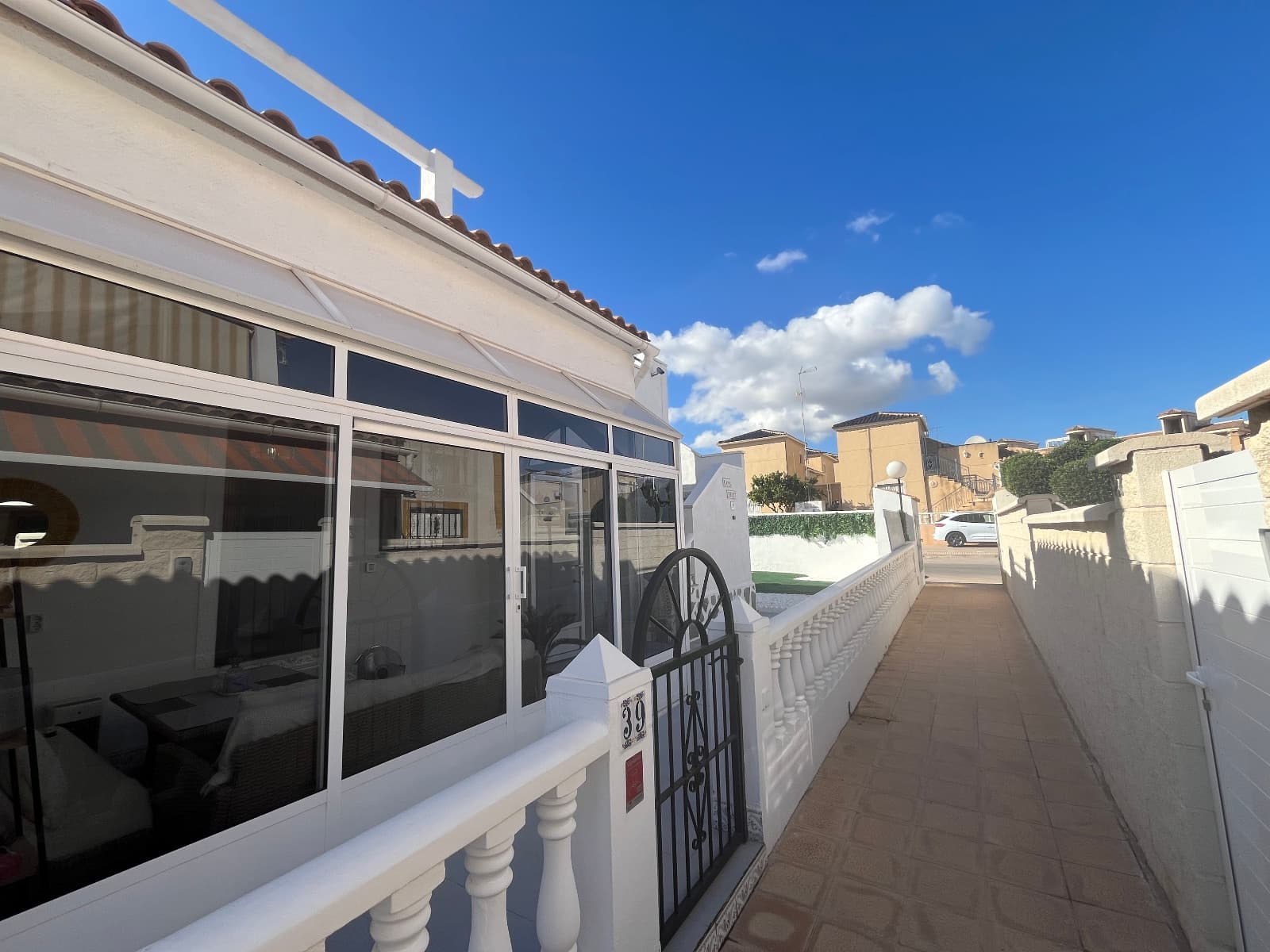 2 quarto Casa em Banda para venda em Orihuela Costa com piscina - 219 999 € (Ref: 9406515)