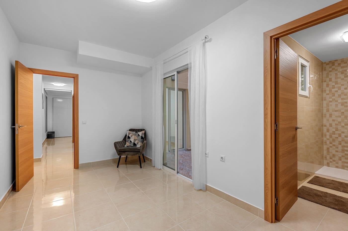 2 Zimmer Apartment zu verkaufen in Torrevieja - 189.000 € (Ref: 9437472)