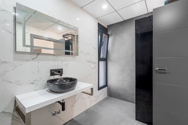 4 slaapkamer Villa te koop in Dehesa de Campoamor, Orihuela met zwembad - € 1.100.000 (Ref: 9439979)