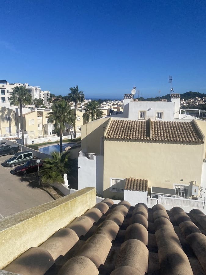 3 Zimmer Haus zu verkaufen in Villamartin mit Pool - 175.000 € (Ref: 9452022)