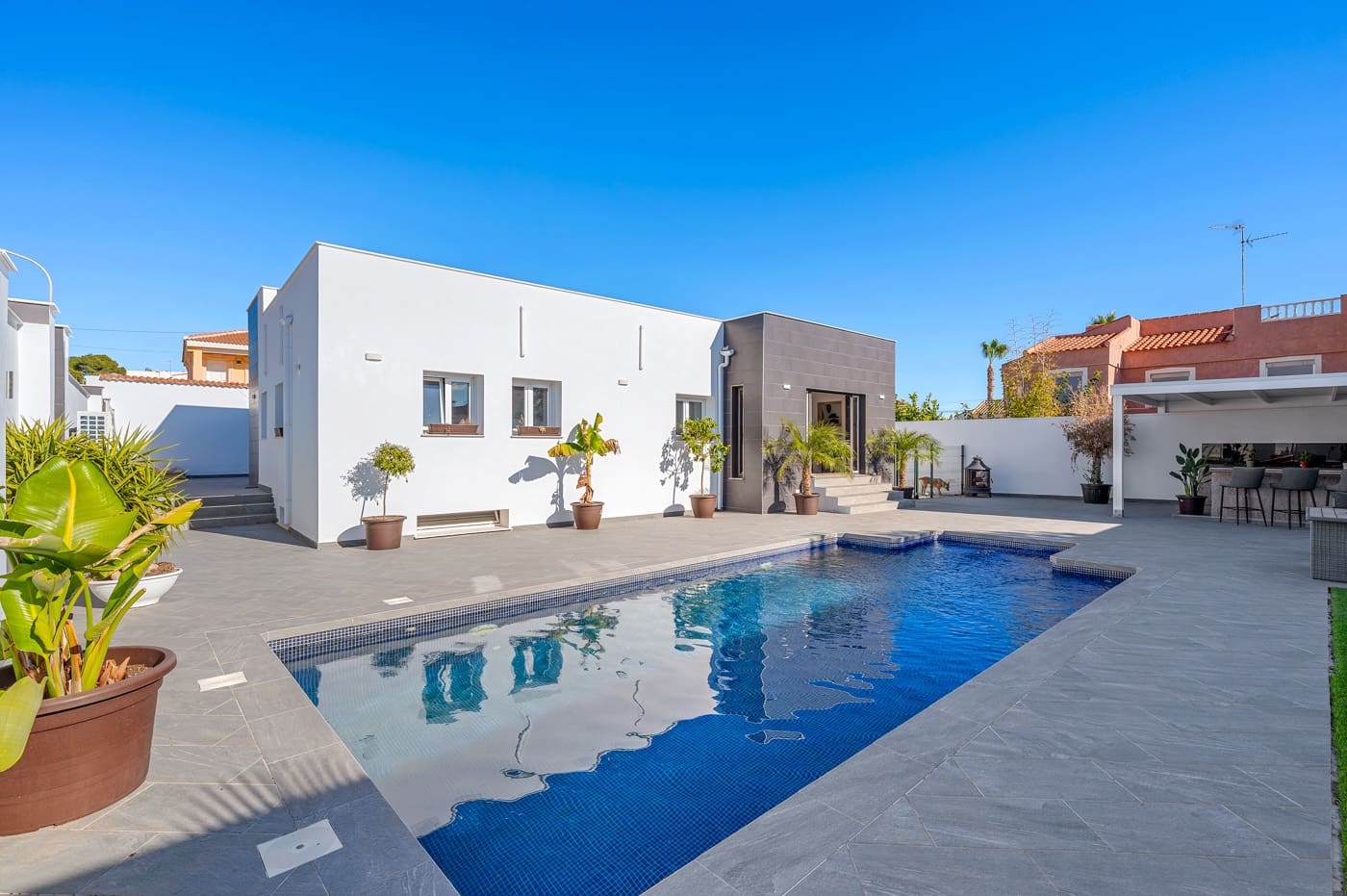 5 Zimmer Villa zu verkaufen in Ciudad Quesada mit Pool - 498.000 € (Ref: 9461995)