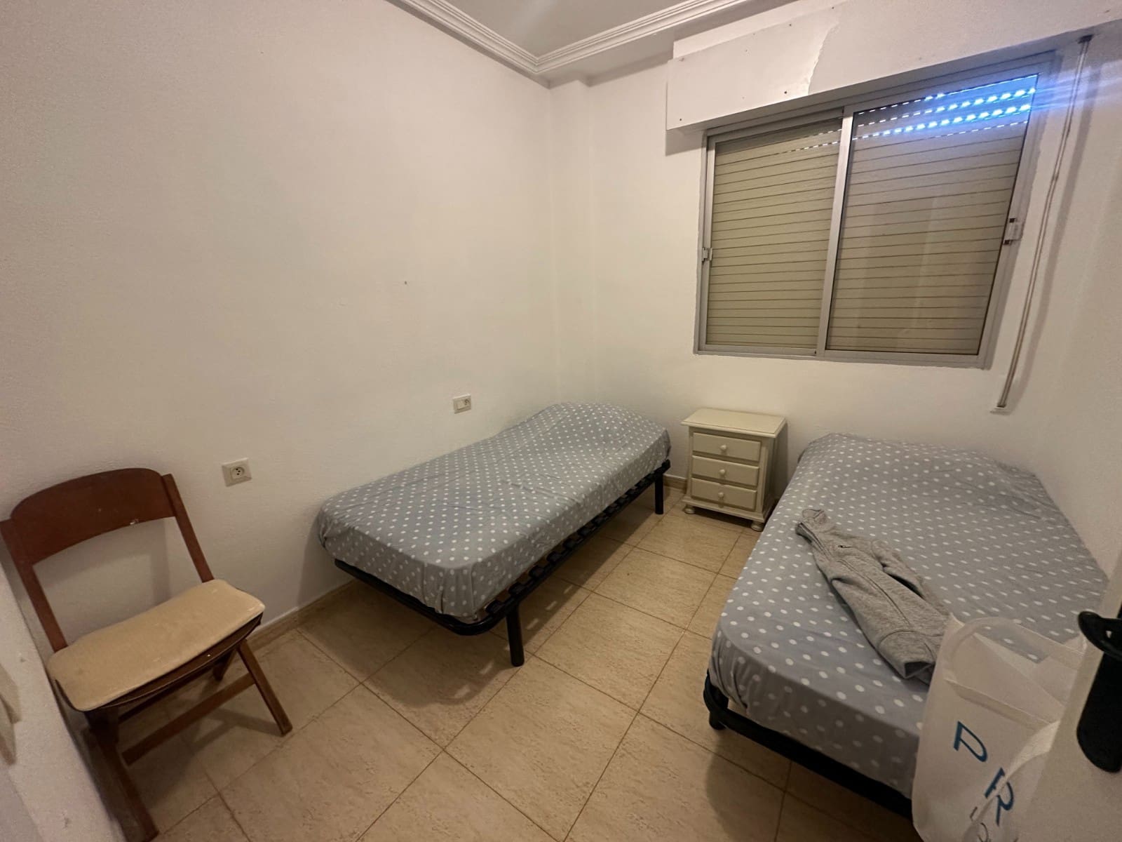 3 bedroom Apartment for sale in Jacarilla - € 72,000 (Ref: 9478668)