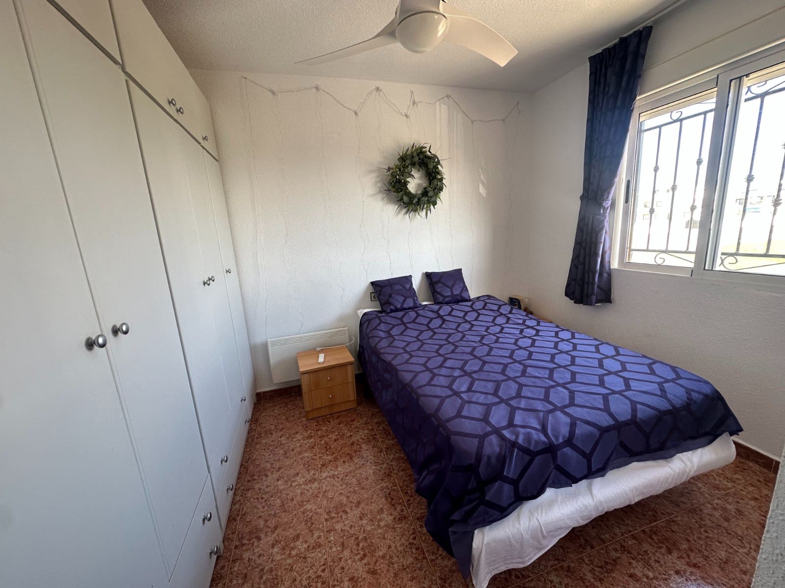 2 bedroom Apartment for sale in Los Montesinos with pool - € 130,000 (Ref: 9481126)