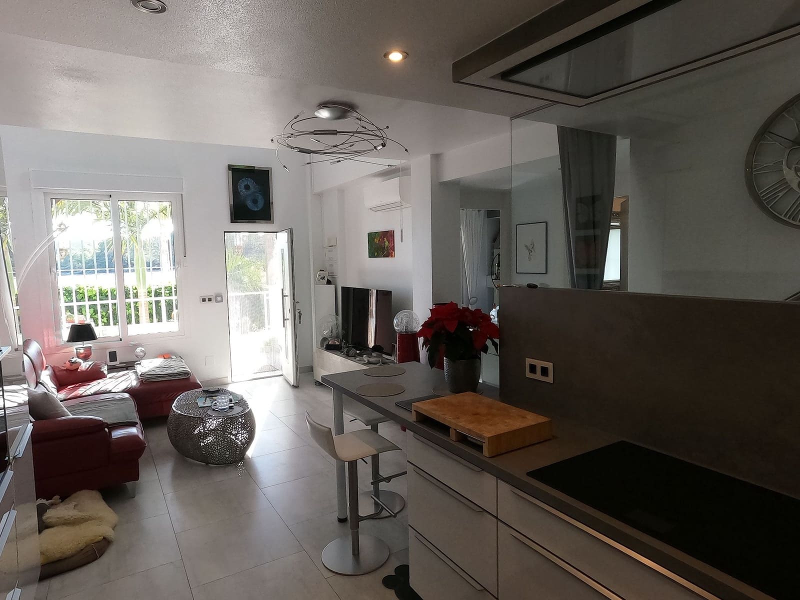 3 bedroom Villa for sale in Algorfa with pool - € 298,000 (Ref: 9481962)