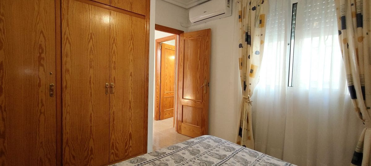 3 makuuhuone Omakotitalo myytävänä paikassa Cabo Roig mukana uima-altaan - 229 500 € (Ref: 9508741)