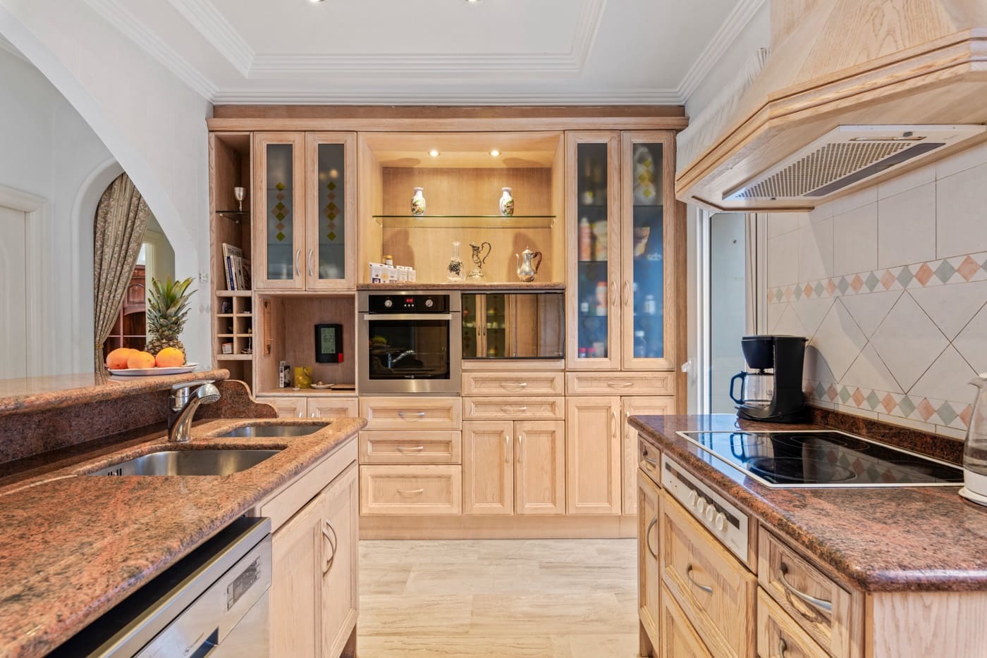 5 chambre Villa/Maison à vendre à Dona Pepa avec piscine - 800 000 € (Ref: 9508742)