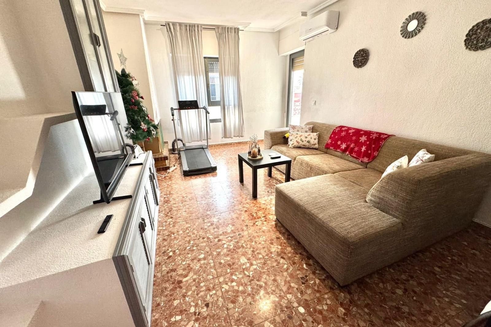 3 bedroom Apartment for sale in Almoradi with pool - € 115,000 (Ref: 9540988)
