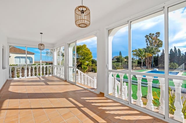 4 bedroom Finca/Country House for sale in Dolores with pool - € 560,000 (Ref: 9540989)