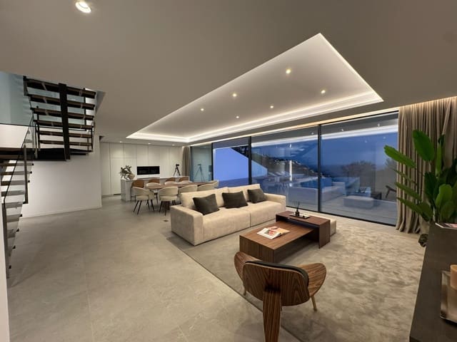 4 quarto Moradia para venda em Altea com piscina - 2 290 000 € (Ref: 9540991)