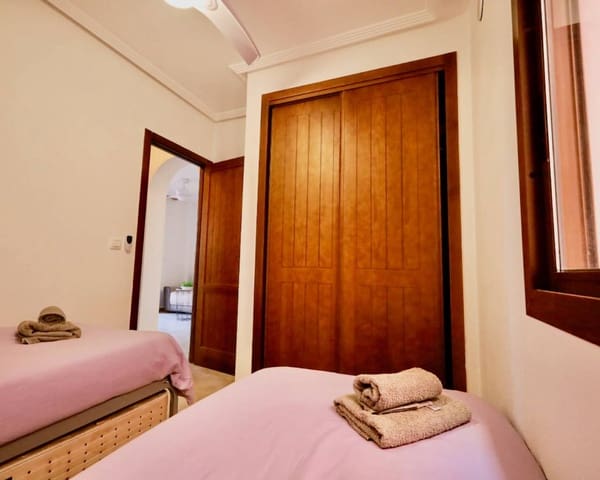 2 soveværelse Lejlighed til salg i Aguas Nuevas, Torrevieja med swimmingpool - € 195.000 (Ref: 9555562)