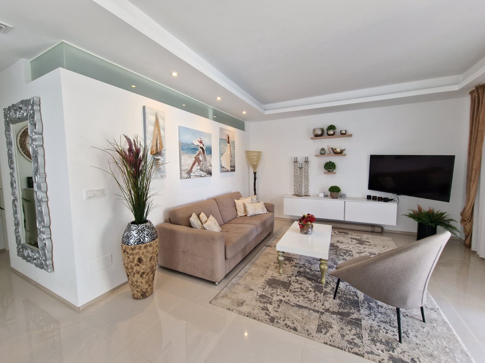 2 bedroom Apartment for sale in Dona Pepa with pool - € 324,900 (Ref: 9611351)