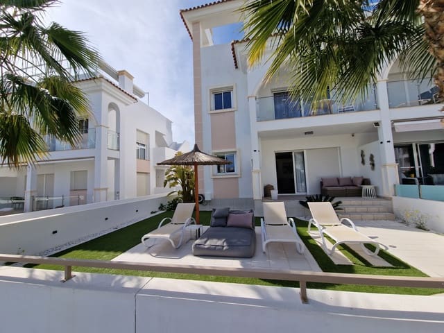 2 bedroom Apartment for sale in Doña Pepa, Rojales with pool - € 324,900 (Ref: 9611351)