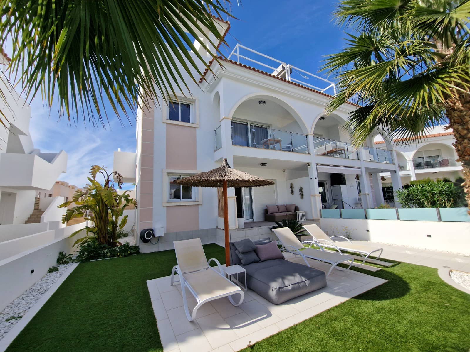 2 bedroom Apartment for sale in Dona Pepa with pool - € 324,900 (Ref: 9611351)