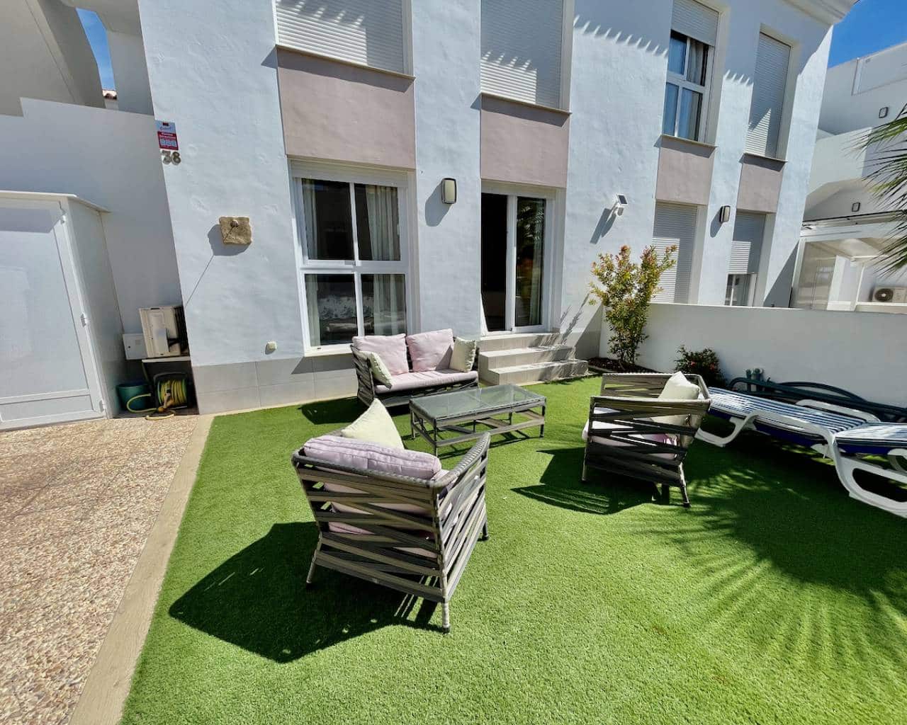 2 slaapkamer Appartement te koop in Ciudad Quesada met zwembad - € 325.000 (Ref: 9611352)