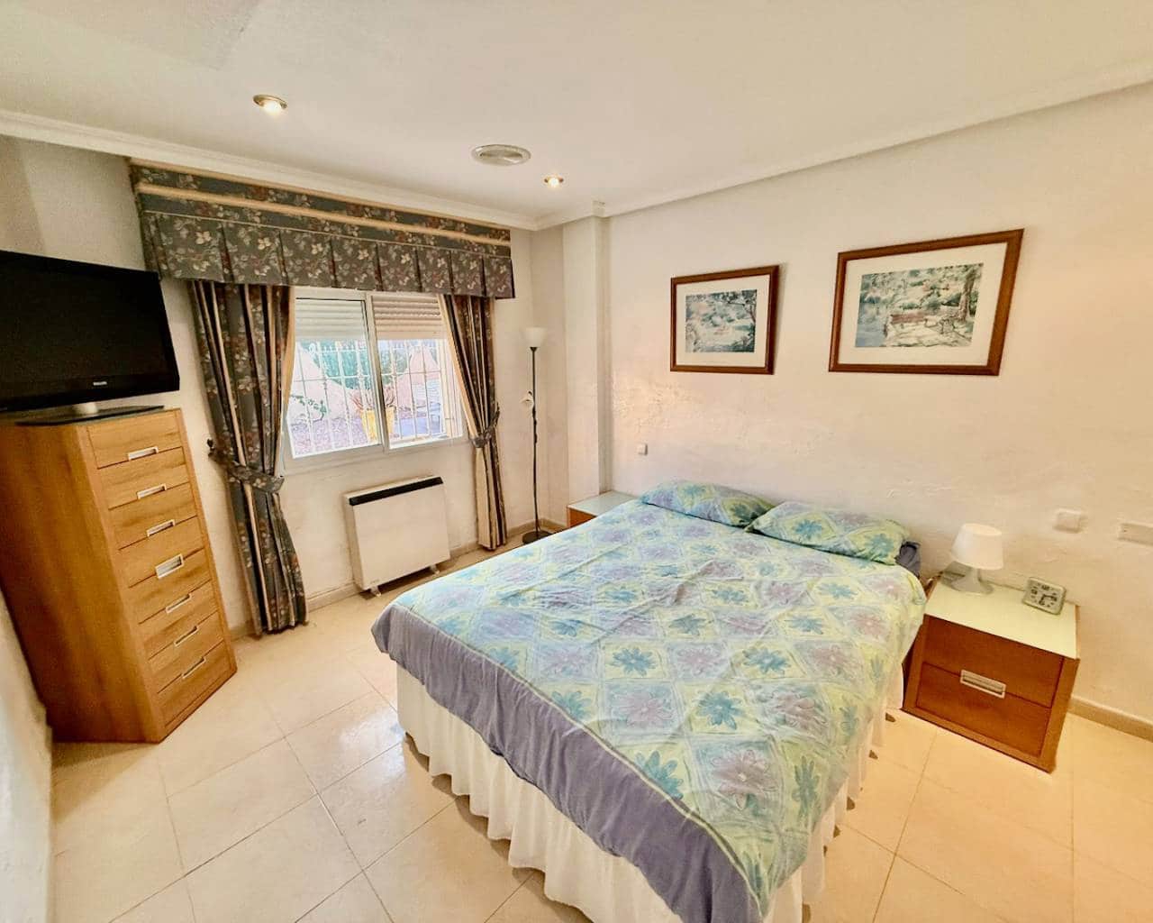 4 soveværelse Villa til salg i Benferri med swimmingpool - € 249.995 (Ref: 9611353)