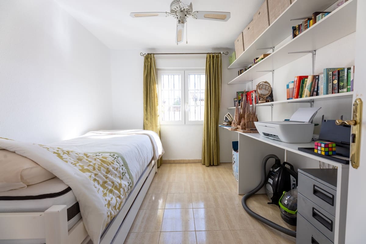 4 sovrum Villa till salu i Las Ramblas Golf med pool - 329 995 € (Ref: 9634372)