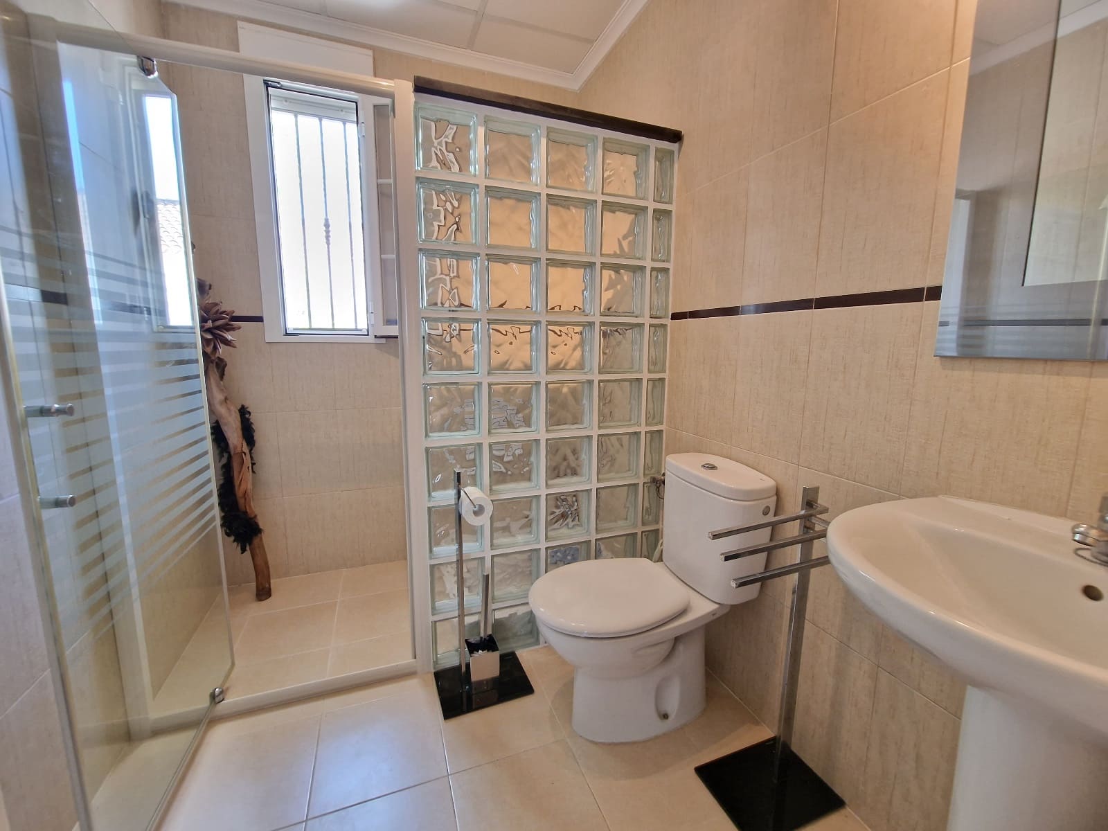 4 soveværelse Villa til salg i San Fulgencio med swimmingpool - € 549.000 (Ref: 9637433)