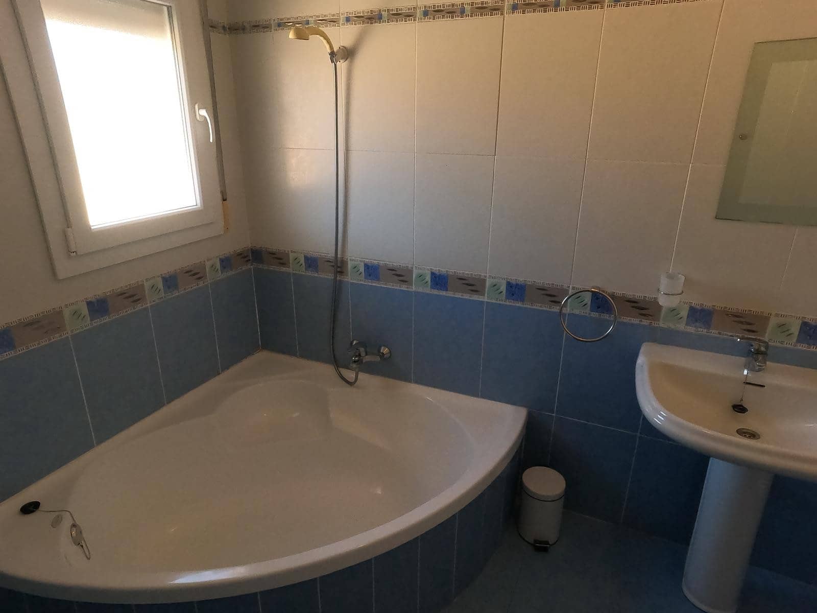 4 sypialnia Willa na sprzedaż w Algorfa z basenem - 499 500 € (Ref: 9637435)