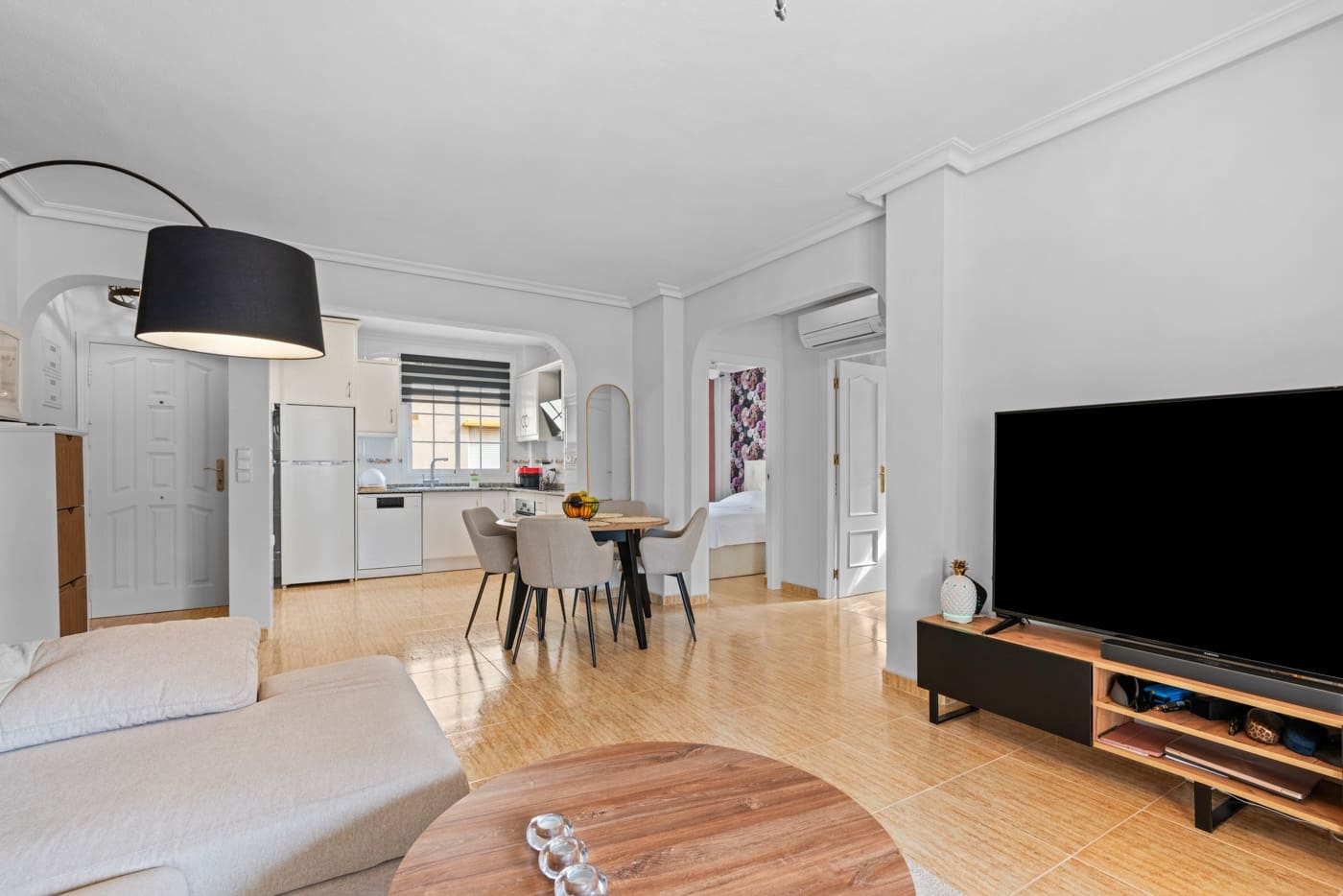 2 soverom Leilighet til salgs i Cabo Roig med svømmebasseng - € 179 000 (Ref: 9639348)